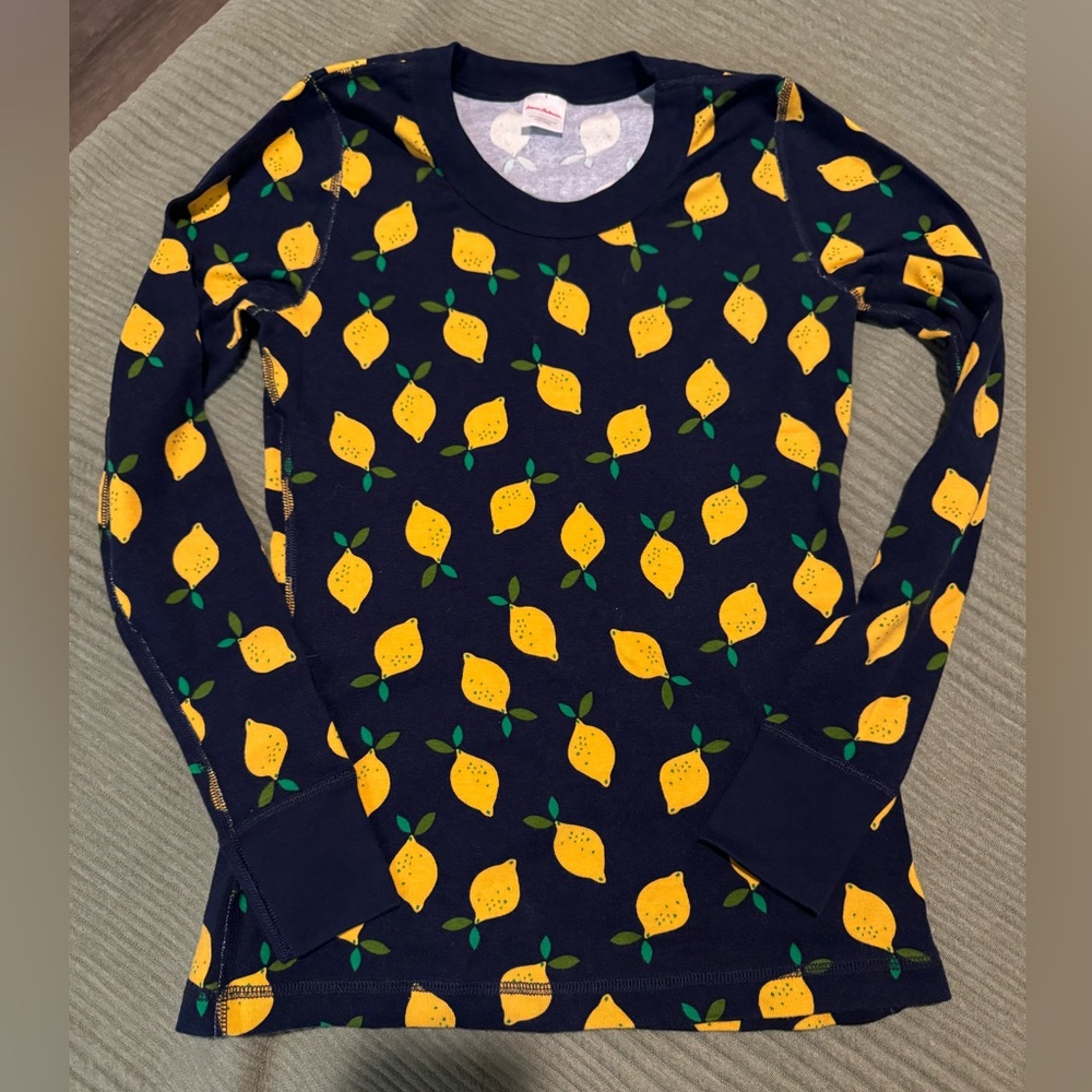 New Lemon print woman’s Hanna Andersson pajama top.